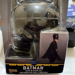 Batman cape & mask set